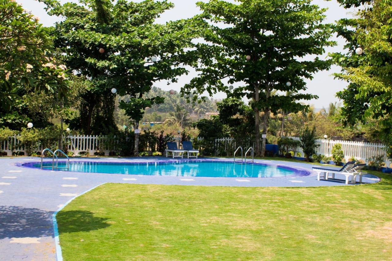 Palmarinha De Goa Hotel Calangute Ngoại thất bức ảnh